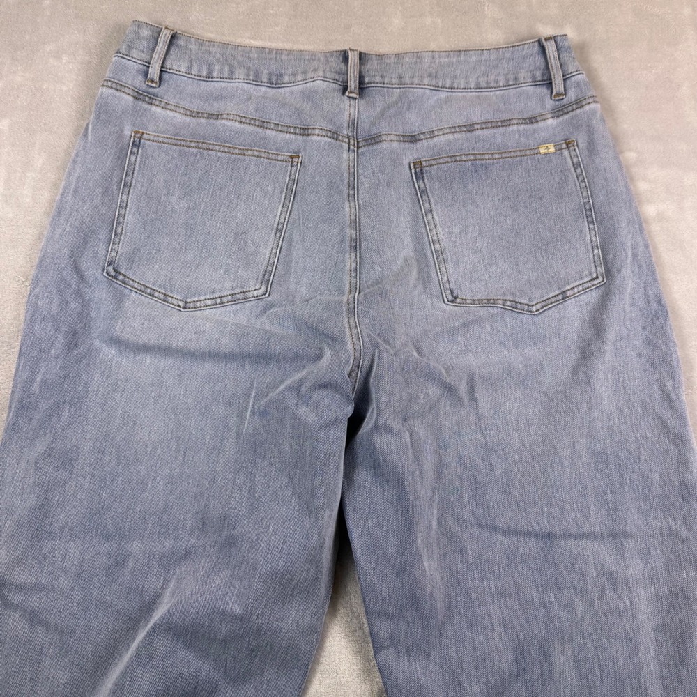 Halara Womens XL Light Wash High Waisted Straight Leg Seamed Front Denim Jeans - Picture 8 of 9
